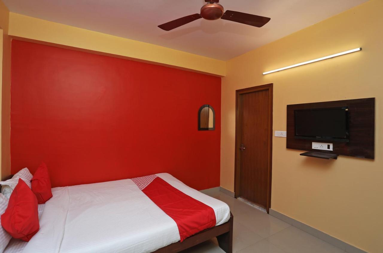 Oyo 14818 Sudarshan Apartment Calcutta Eksteriør billede